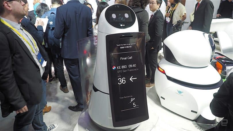 Airport Robots Help In South Korea When Checking In | ProDigitalWeb